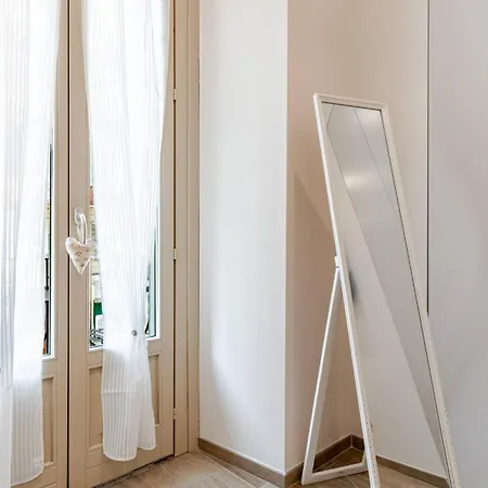 公寓 Porta Susa E Metro - Anna Living By Rd Domus