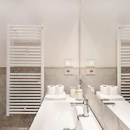 Il Salotto Della Duchessa - Porta Susa By Rd Domus Torino